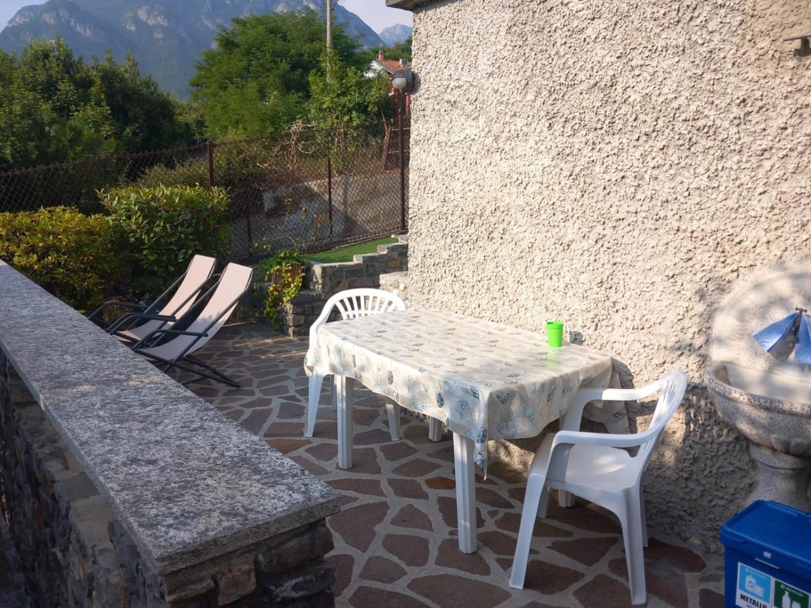 Lake And Guzzi View - Holiday Home Mandello del Lario Zewnętrze zdjęcie